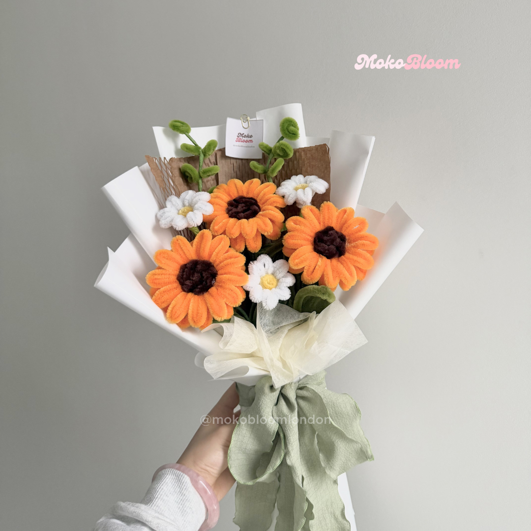 Sunny Side Bouquet | Little Sunflower & Daisy Mix
