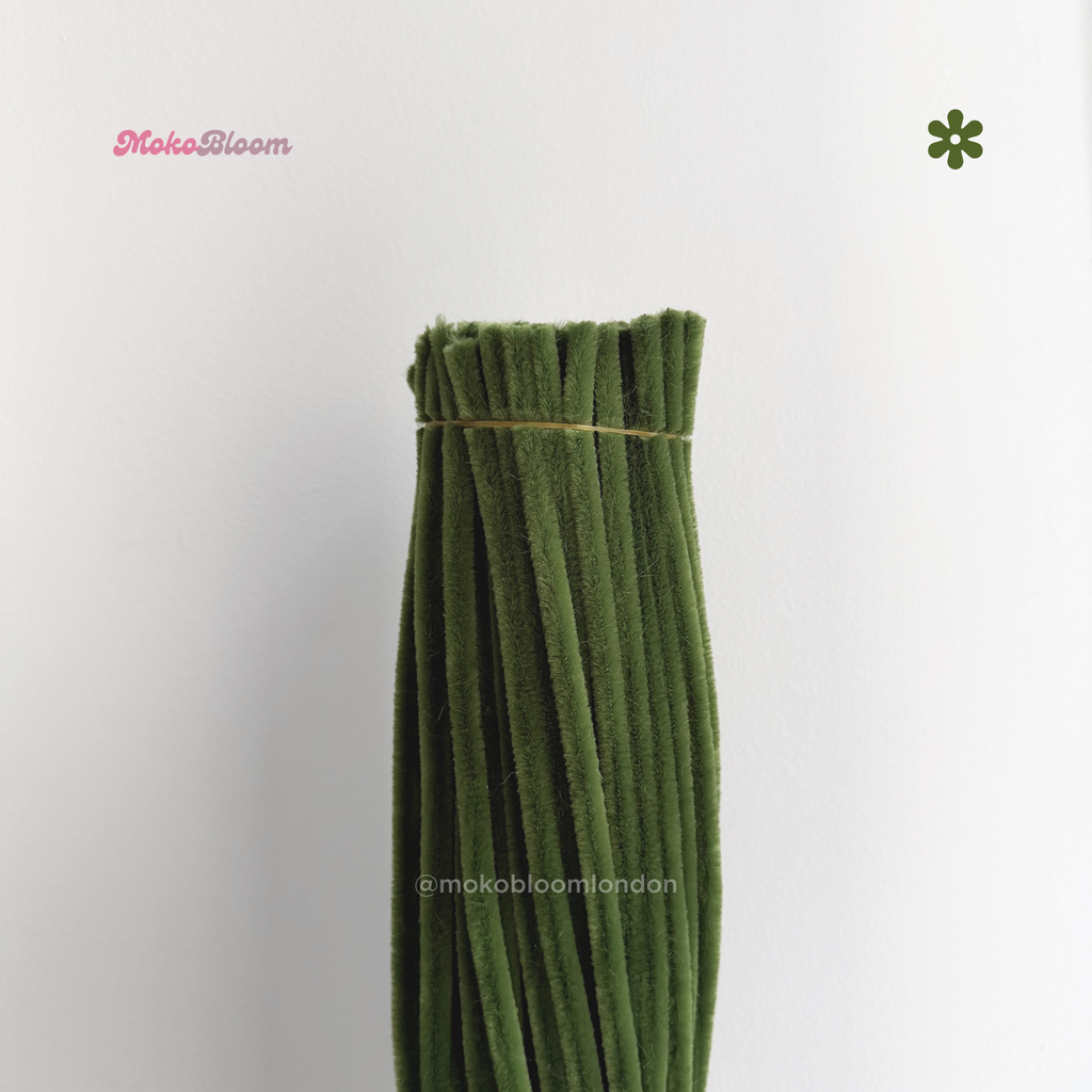 Mixed Greens Set | 300pc Green/White Pipe Cleaner Supplies Bundle