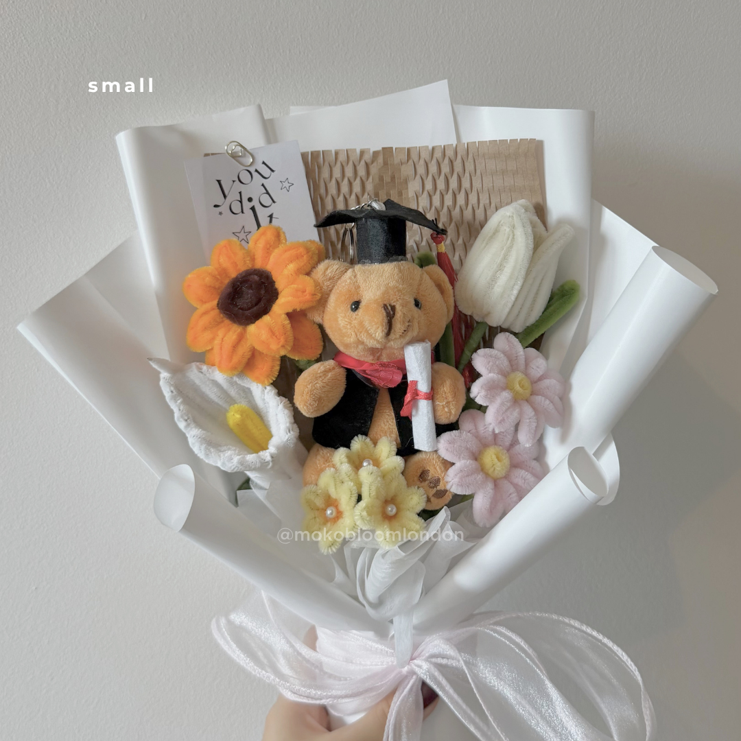 The Signature Graduation Bouquet